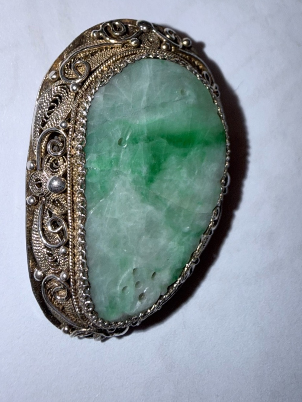 925 Vintage Green Jade Teardrop Broken  Brooch